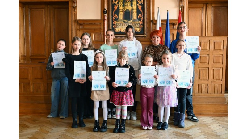 Wyróżnieni uczestnicy konkursu na kartkę wielkanocną